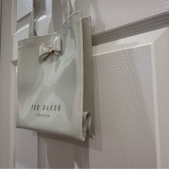 Ted Baker Alacon White Elegant Tote Bag - Picture 3 of 8